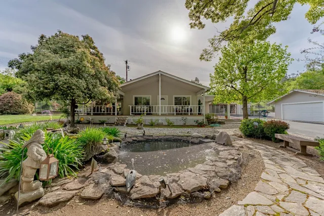 $4,800 | 8054 Horseshoe Bar Road, Loomis, CA 95650