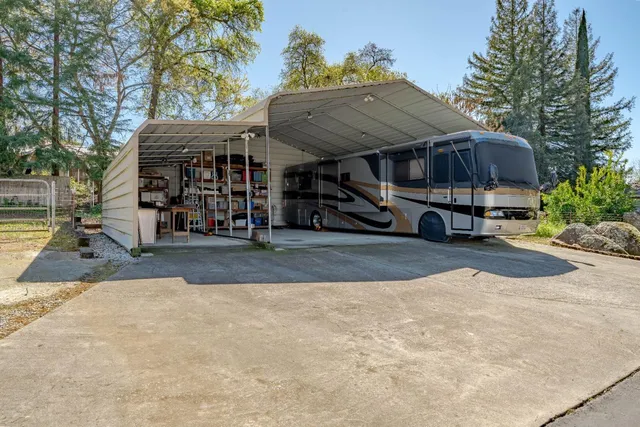 $4,800 | 8054 Horseshoe Bar Road, Loomis, CA 95650