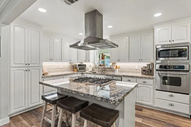 $4,800 | 8054 Horseshoe Bar Road, Loomis, CA 95650