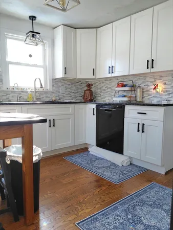 $3,300 | 12 Oak Lane, Unit 1, Spencer, MA 01562