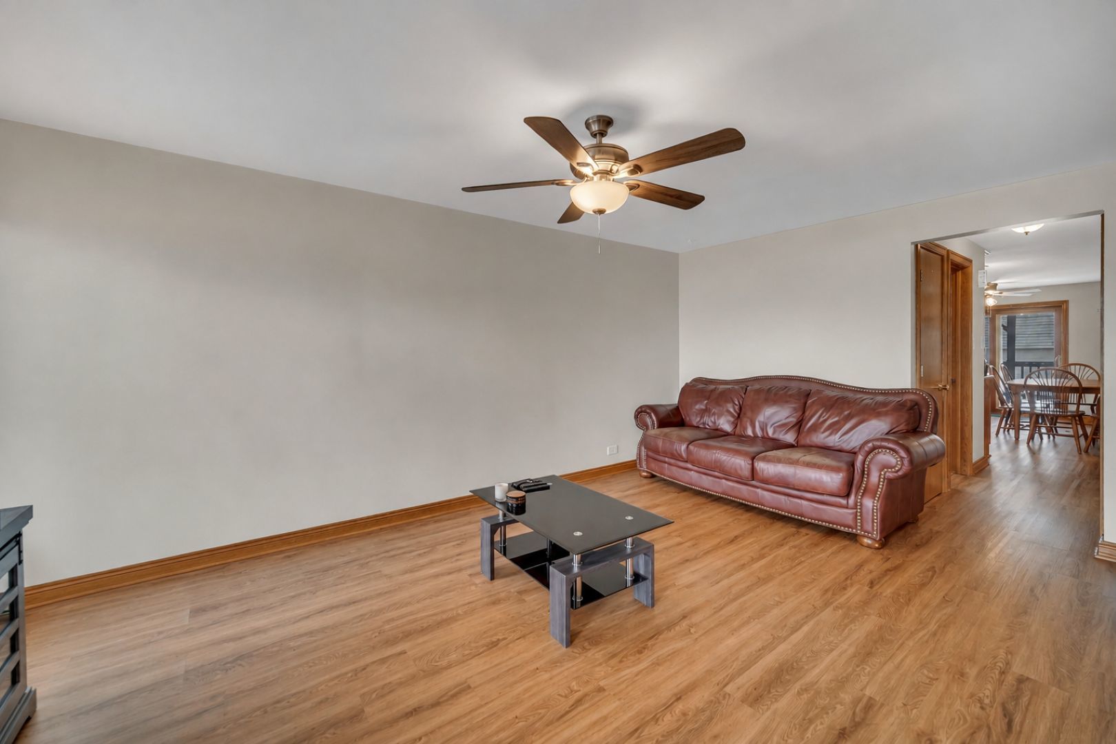 5100 South Rutherford Avenue Chicago, IL 60638 - Photo 6 of 44