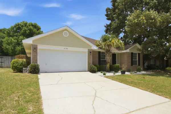 $2,100 | 5135 Whitehurst Lane, Crestview, FL 32536