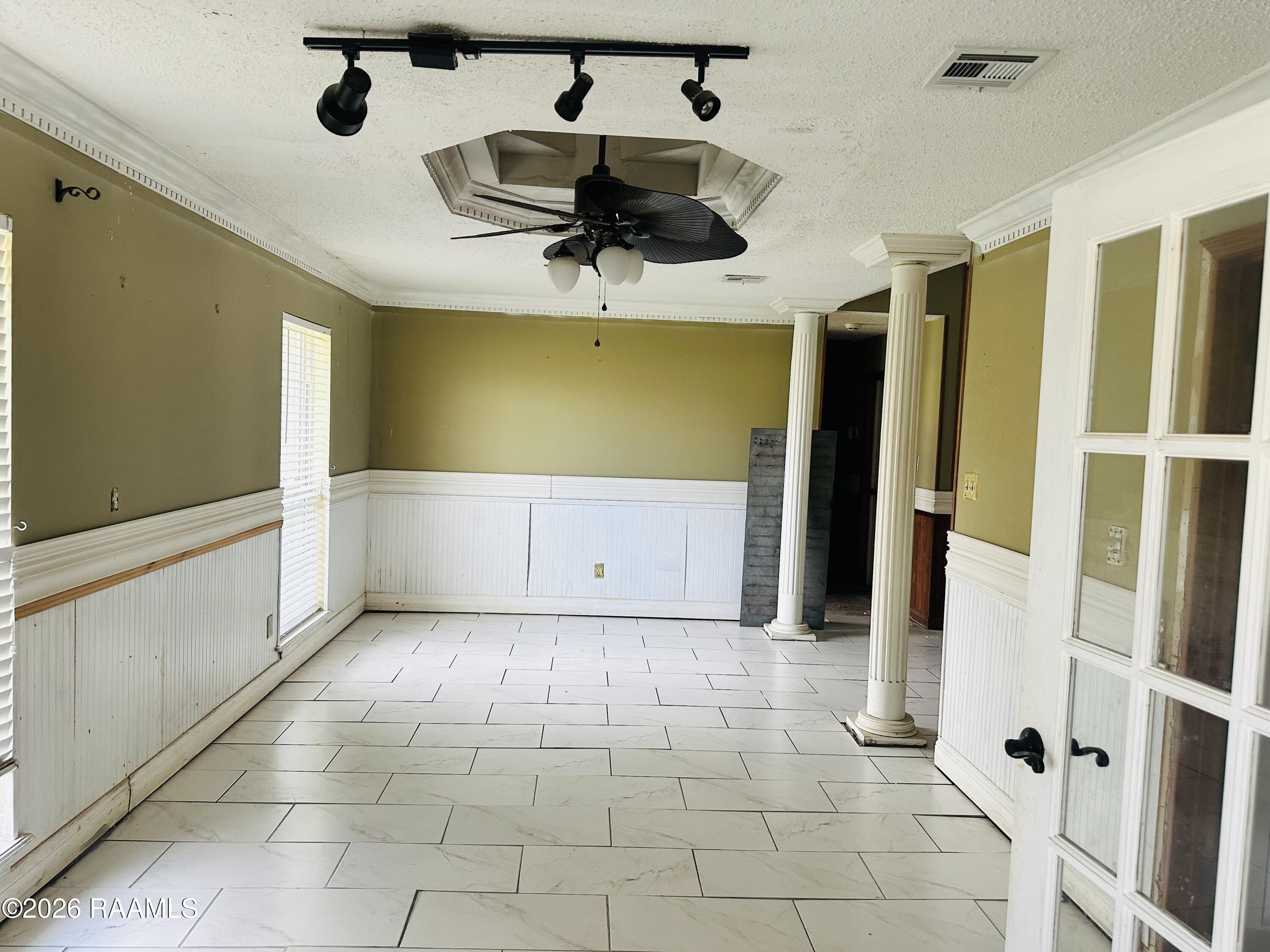 115 Ridgela Circle Duson, LA 70529 - Photo 7 of 29 IMG_3835