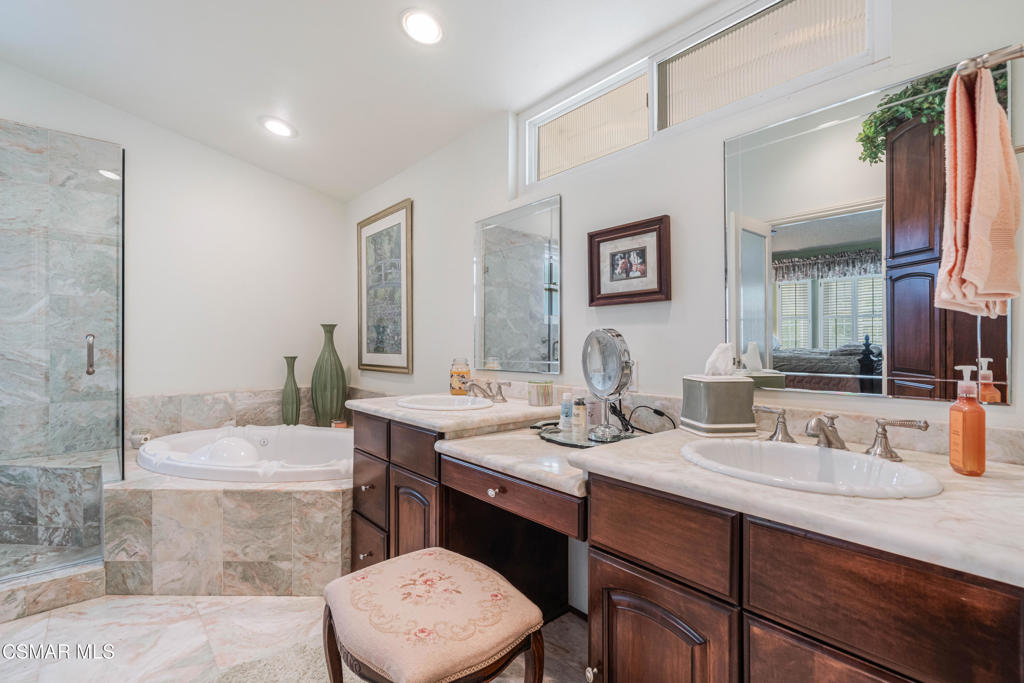 351 Buckboard Circle Simi Valley, CA 93065 - Photo 28 of 58