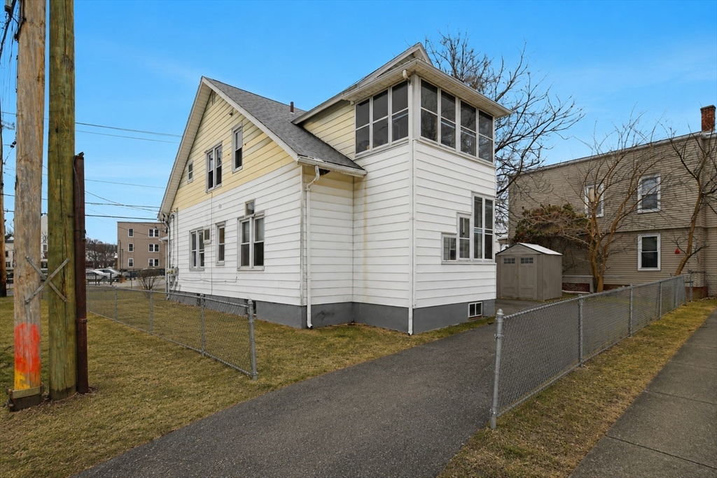 621 Chicopee Street Chicopee, MA 01013 - Photo 26 of 27
