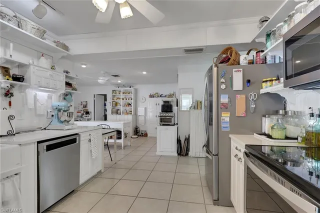 $939,000 | 605 101st Avenue North, Naples, FL 34108