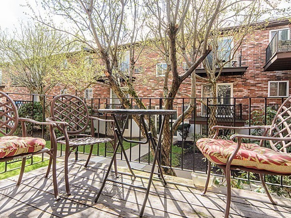 19 Westgate Road, Unit 4 Boston, MA 02467 - Photo 6 of 10