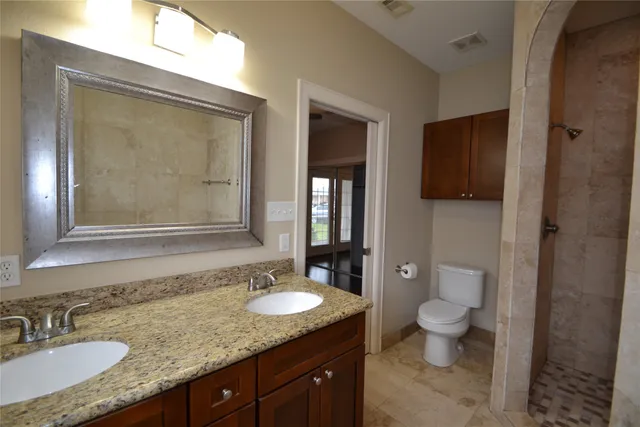 $1,800 | 278 Debbie Lane, San Leon, TX 77539