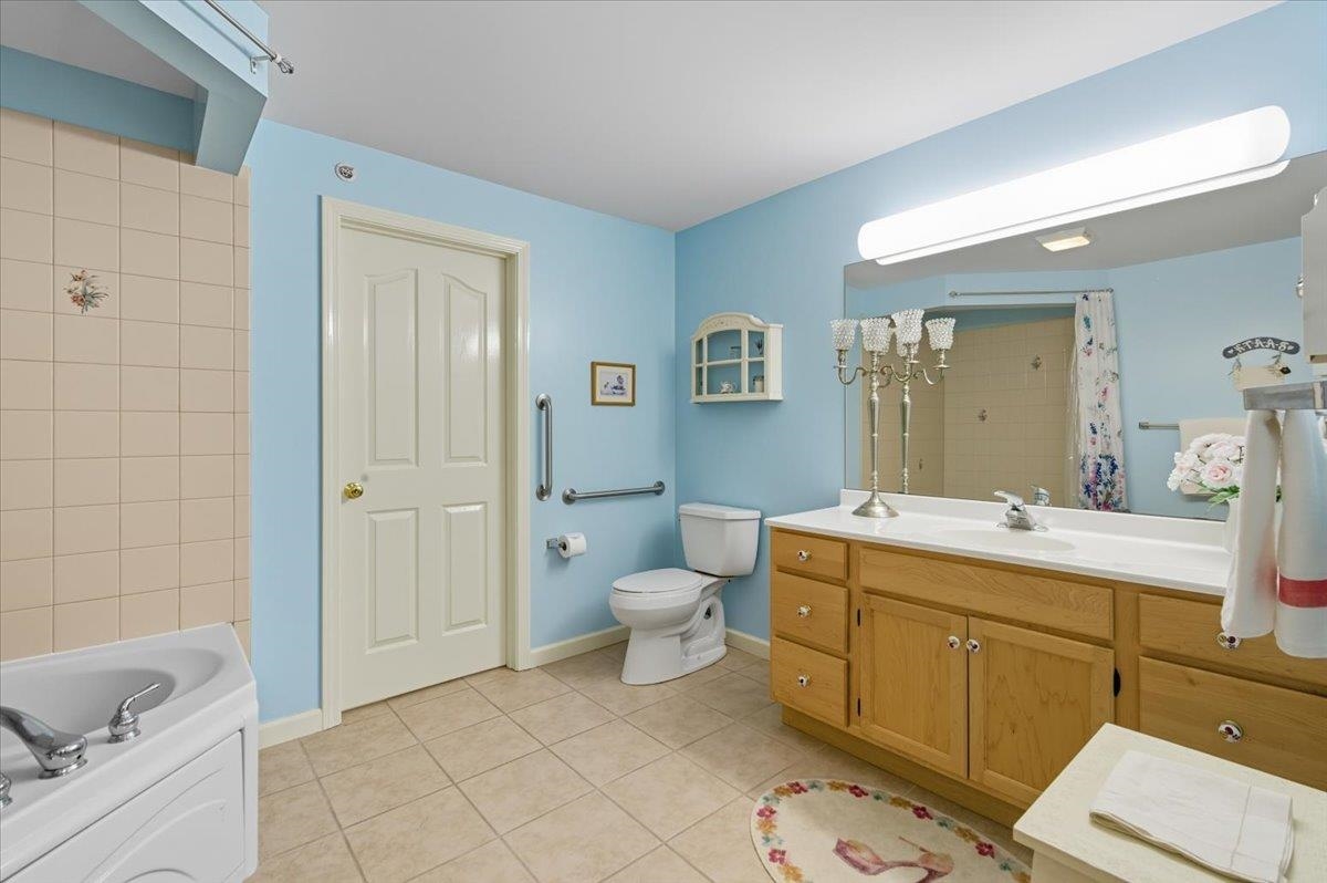 45 Claire Point Road Burlington, VT 05408 - Photo 18 of 35