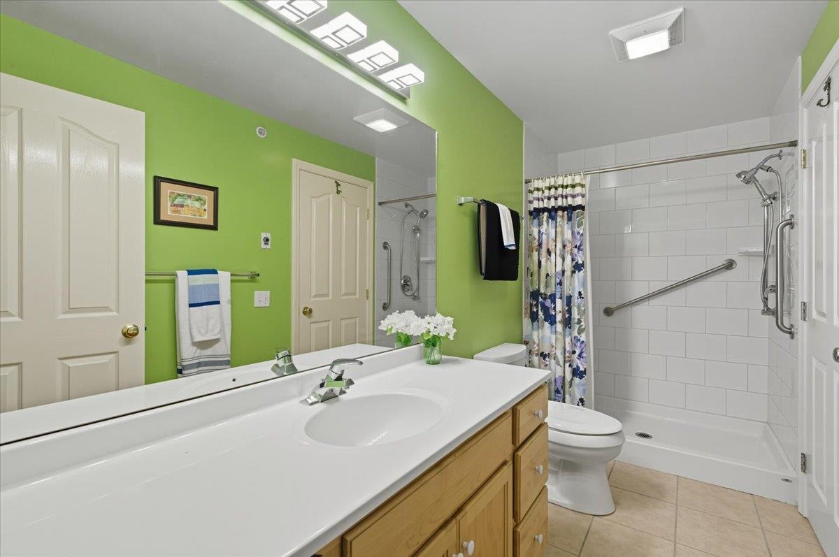 45 Claire Point Road Burlington, VT 05408 - Photo 21 of 35