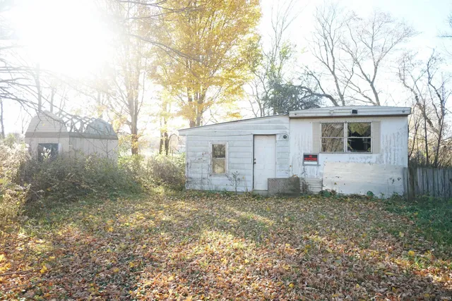 $49,900 | 4271 South Mallard Road, Mentone, IN 46539