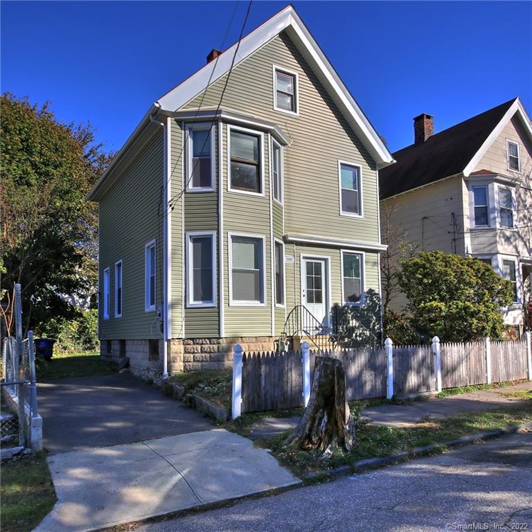 132 Rennell Street