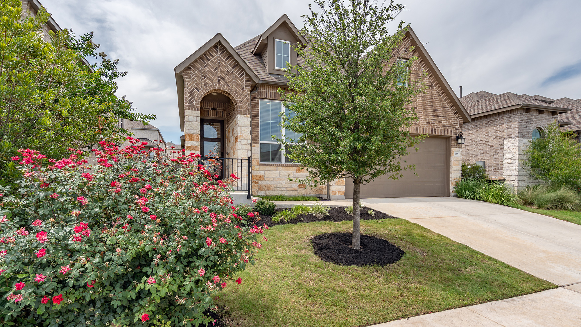 1101 Sendero Trail Georgetown, TX 78628 - Photo 2 of 35
