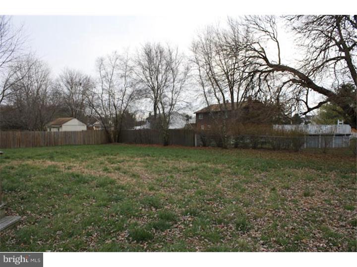 7 Briarhill Road Berlin, NJ 08009 - Photo 2 of 12 Gallery Image 2