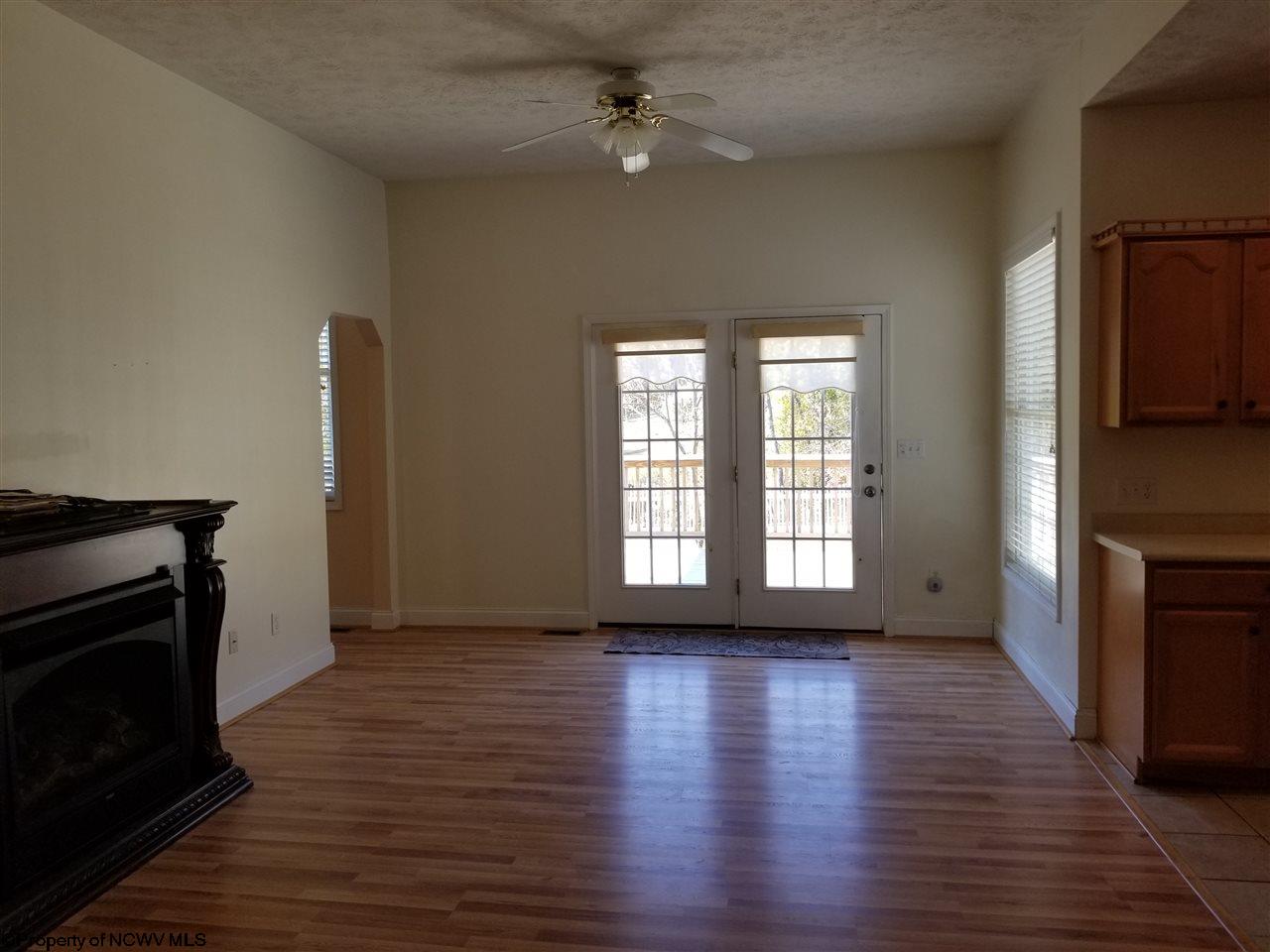 2425 Goose Run Road Fairmont, WV 26554 - Photo 10 of 29 Gallery Image 10