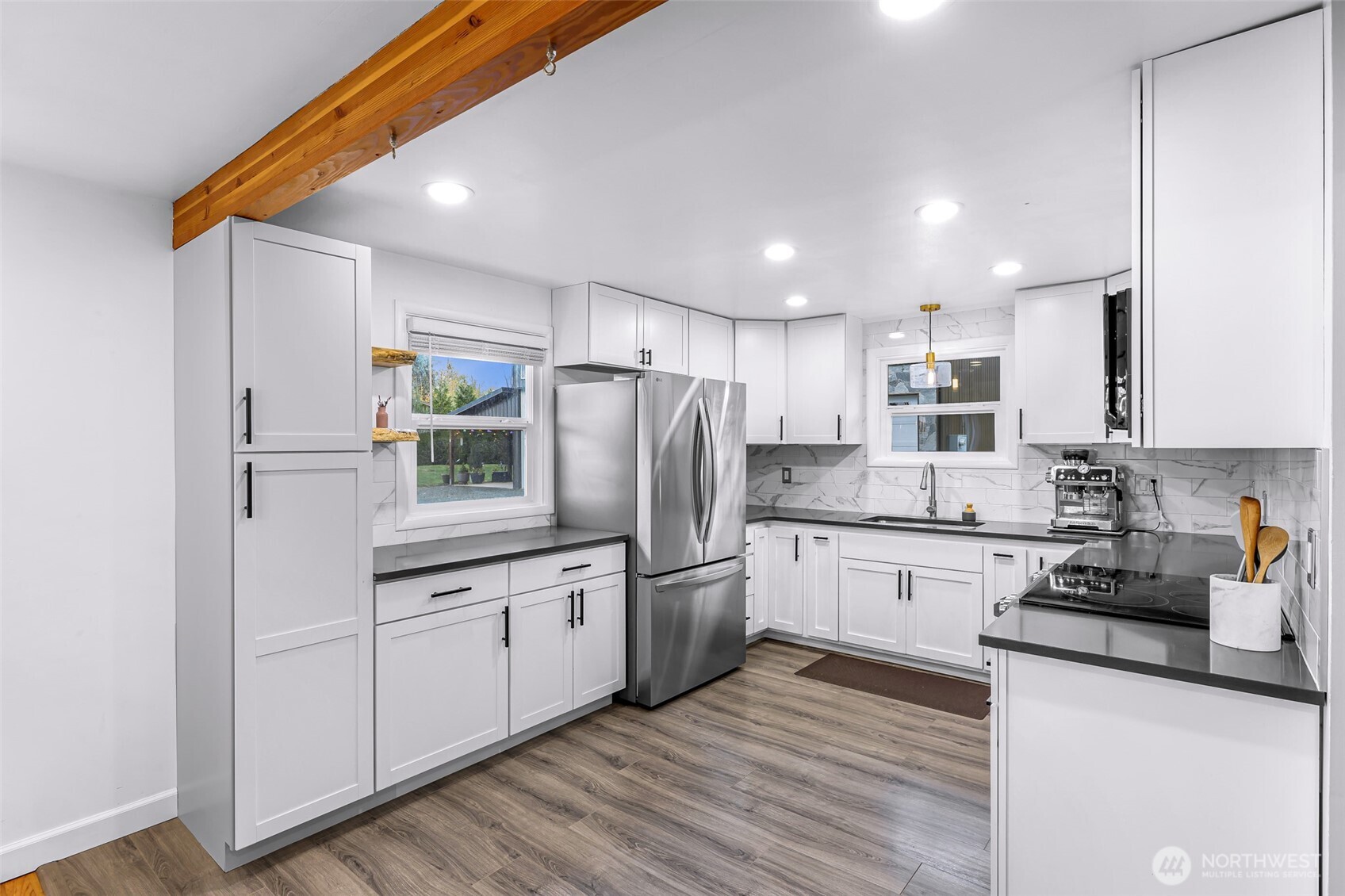 4204 Squalicum Lake Road Bellingham, WA 98226 - Photo 14 of 39 Gallery Image 14