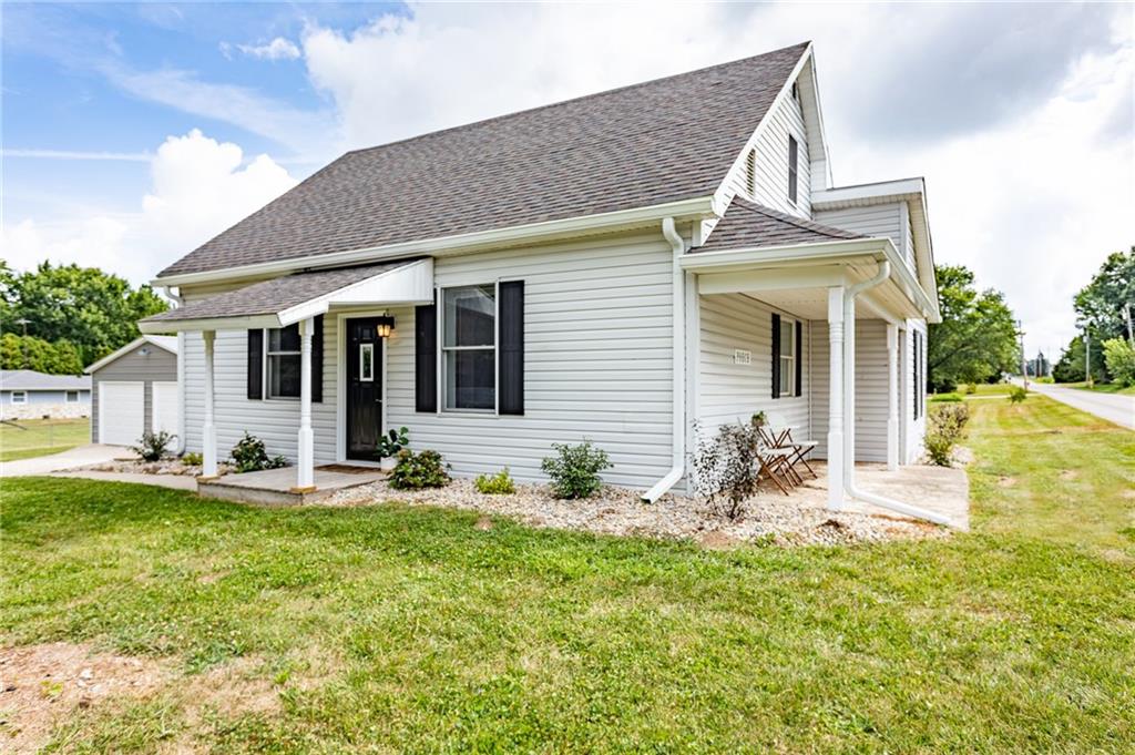 11290 South 200 E Road Muncie, IN 47302 - Photo 1 of 24 Gallery Image 1