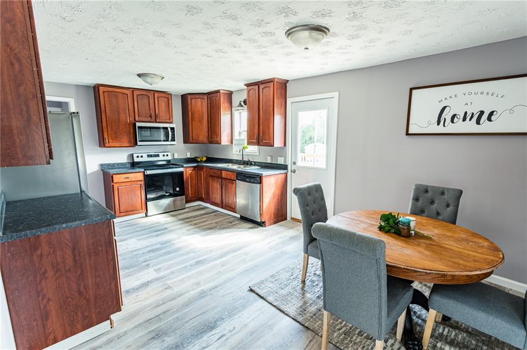 11290 South 200 E Road Muncie, IN 47302 - Photo 7 of 24 Gallery Image 7