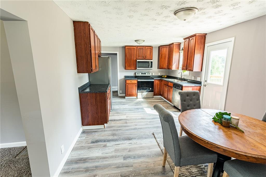 11290 South 200 E Road Muncie, IN 47302 - Photo 8 of 24 Gallery Image 8