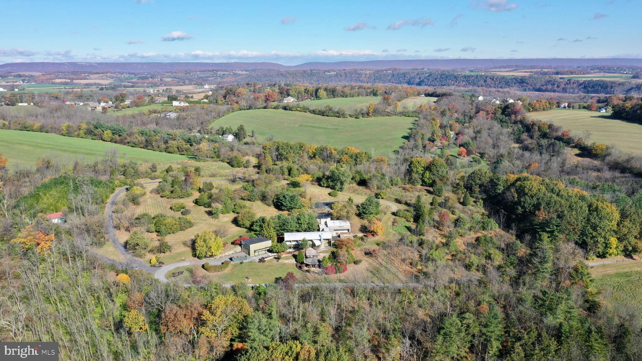 4670 Overlook Road Coplay, PA 18037 - Photo 2 of 47 Gallery Image 2