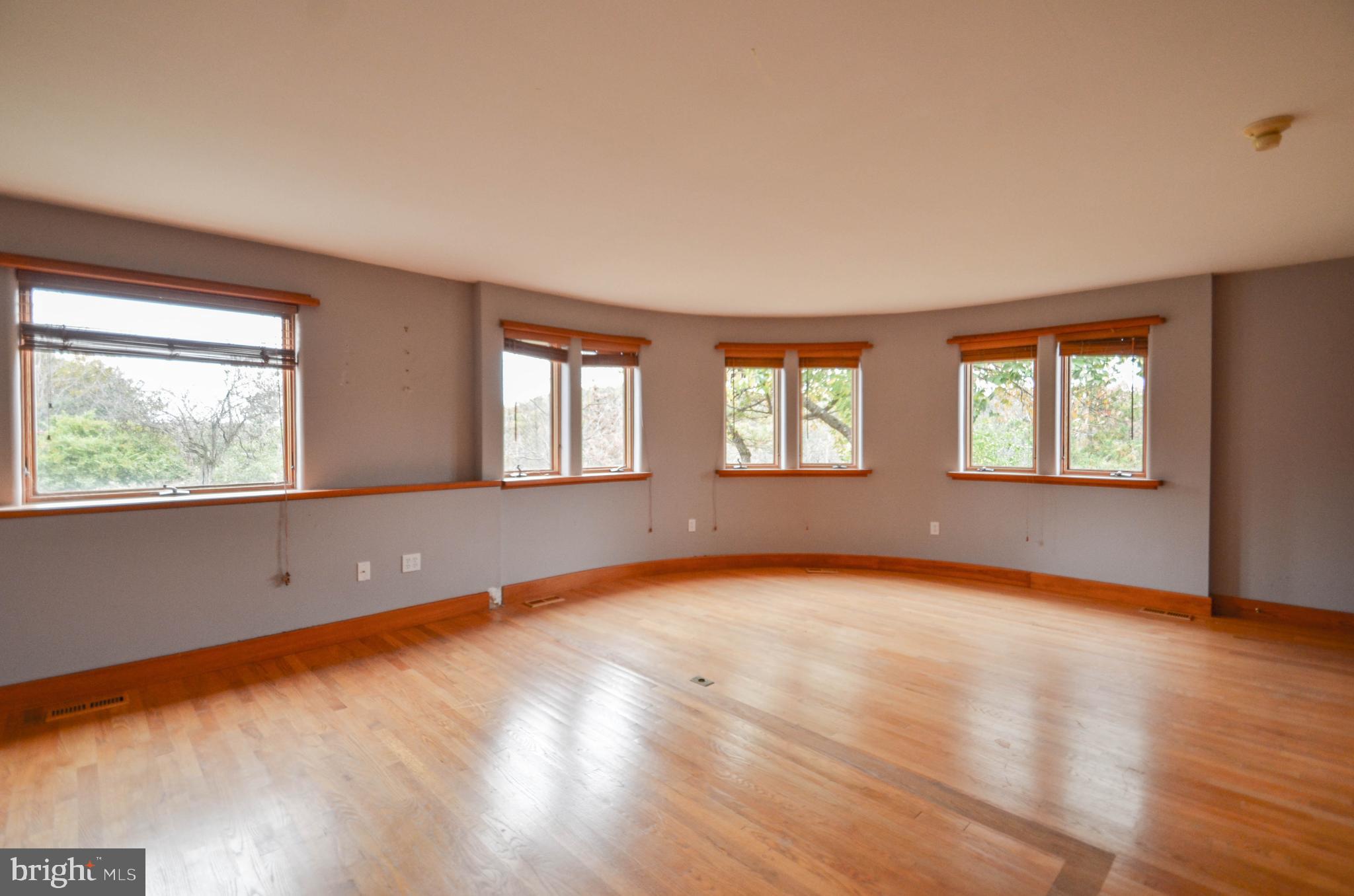 4670 Overlook Road Coplay, PA 18037 - Photo 12 of 47 Gallery Image 12