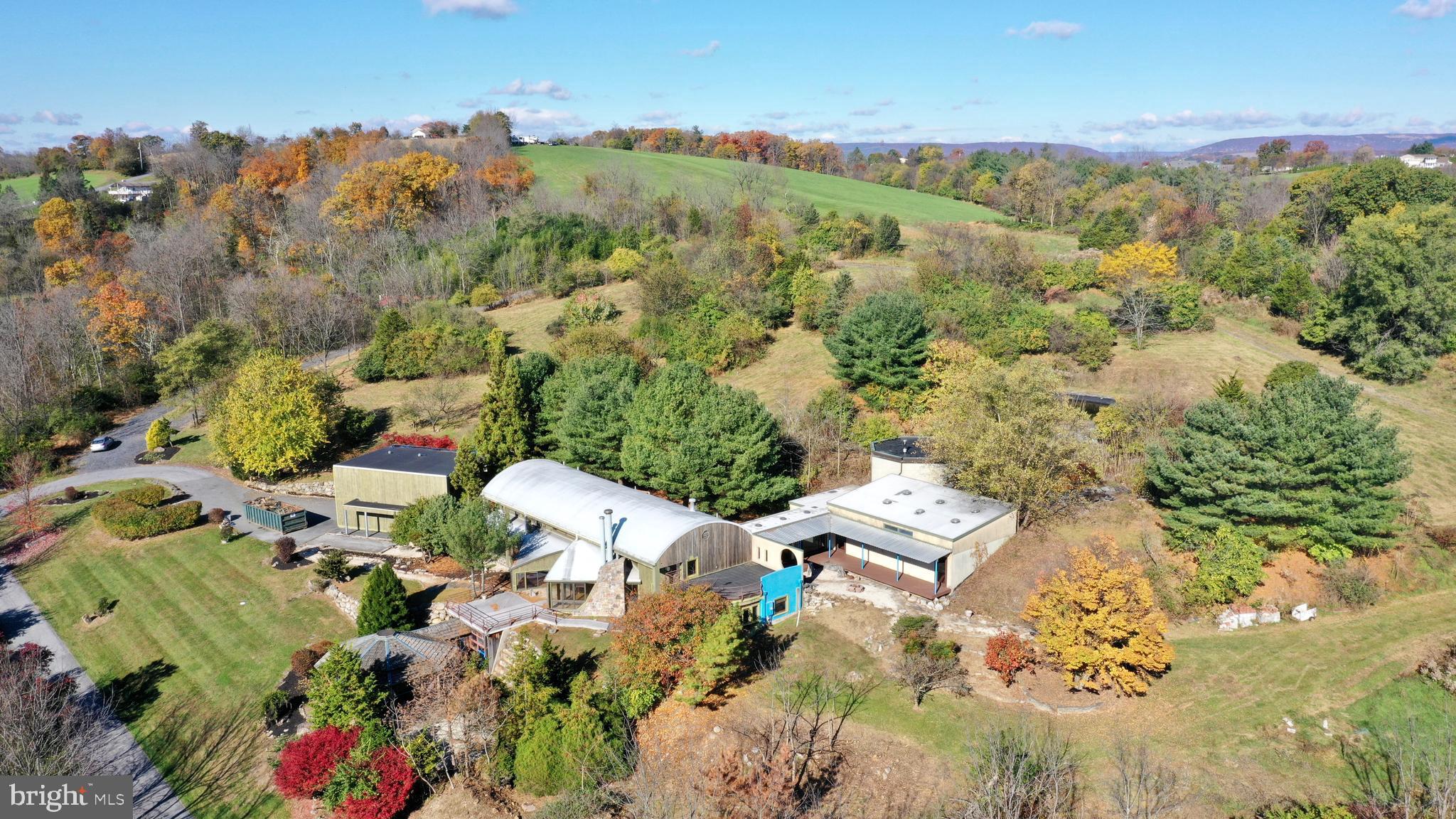 4670 Overlook Road Coplay, PA 18037 - Photo 3 of 47 Gallery Image 3