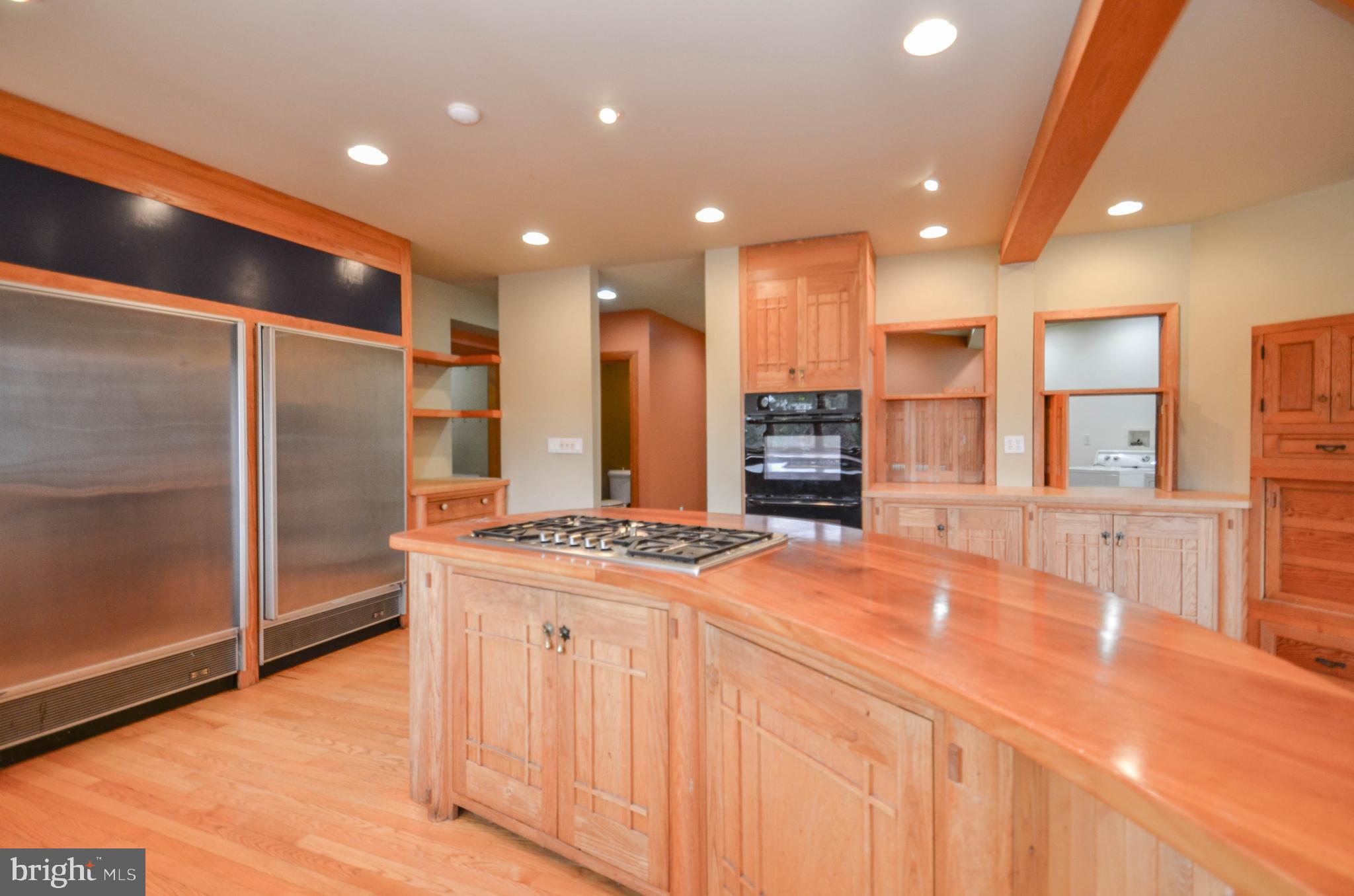 4670 Overlook Road Coplay, PA 18037 - Photo 9 of 47 Gallery Image 9