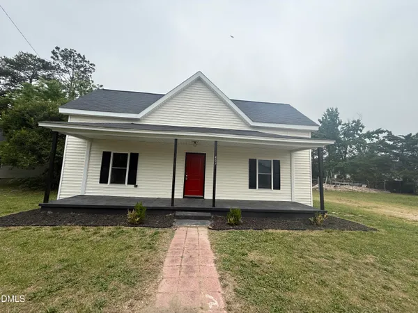 $194,900 | 407 North King Avenue, Dunn, NC 28334
