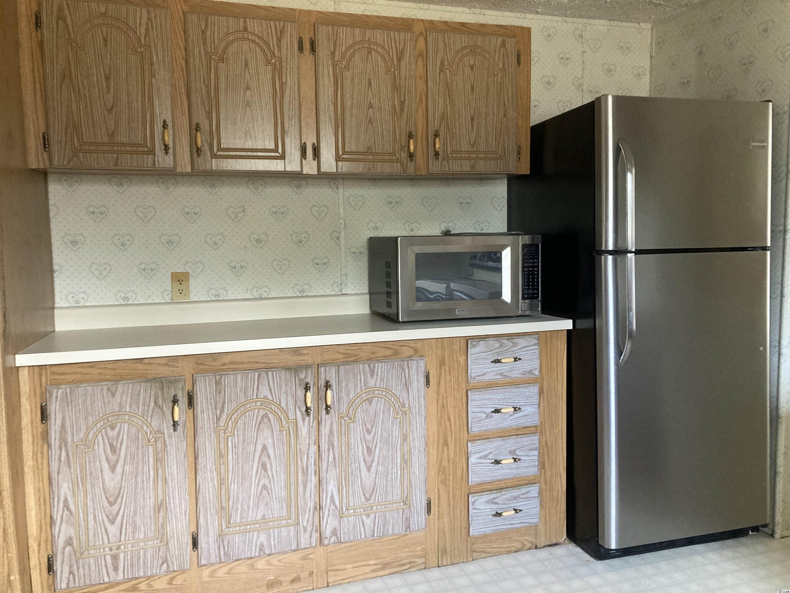 764 Tupperware Road Hemingway, SC 29554 - Photo 4 of 10