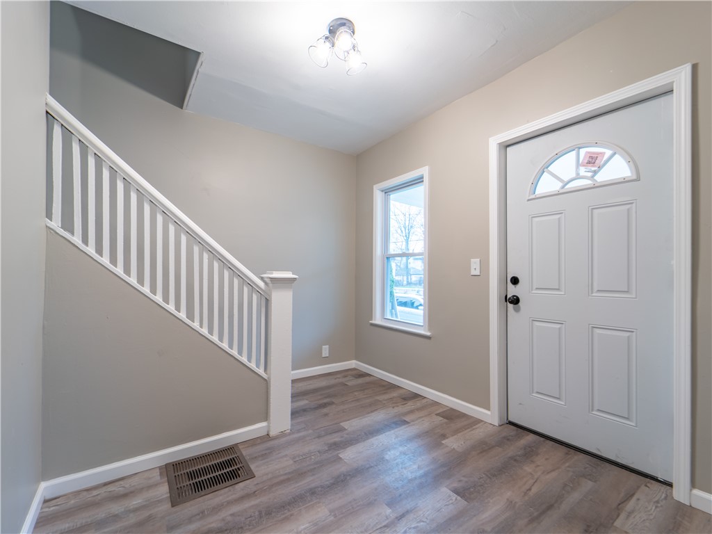 200 Weaver Street Rochester, NY 14621 - Photo 3 of 19