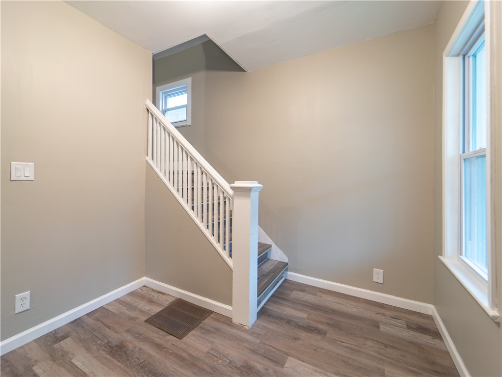 200 Weaver Street Rochester, NY 14621 - Photo 4 of 19