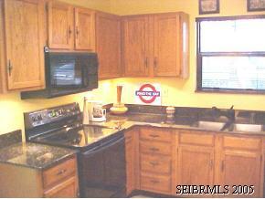 898 Greentree Road Lawrenceburg, IN 47025 - Photo 4 of 5