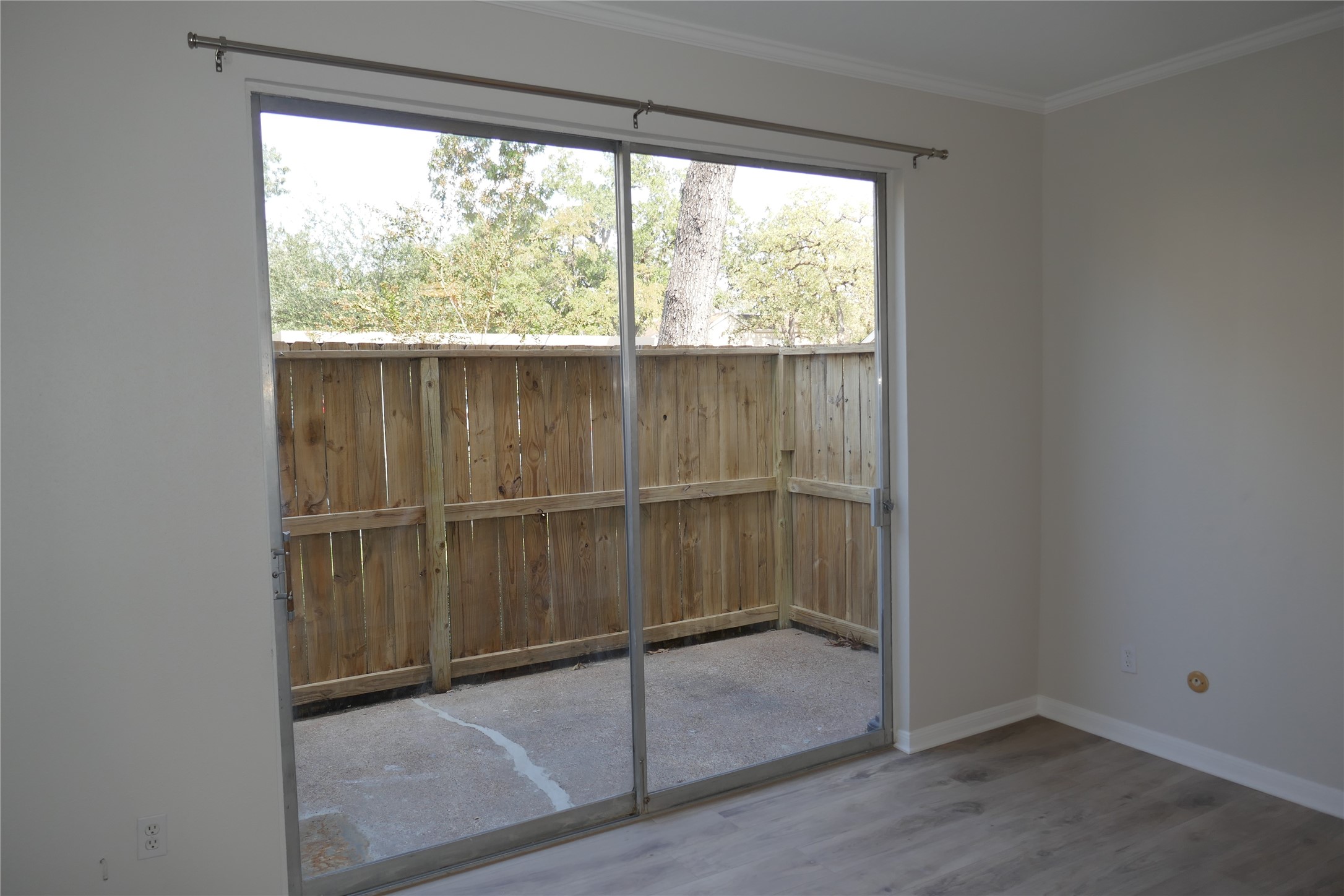 2100 Tanglewilde Street, Unit 347 Houston, TX 77063 - Photo 11 of 19 a view of wooden door