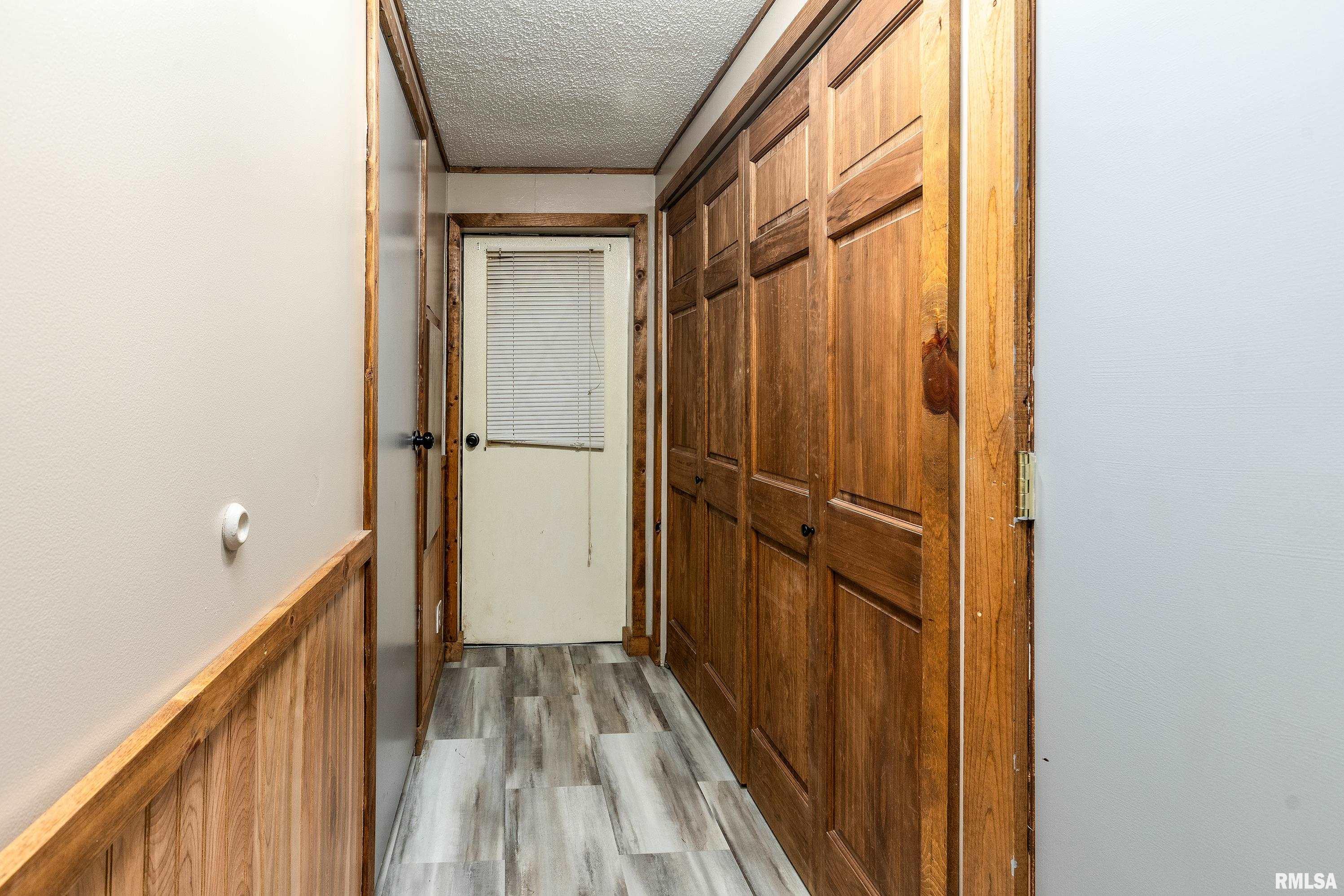 501 Tower Road Herrin, IL 62948 - Photo 11 of 27