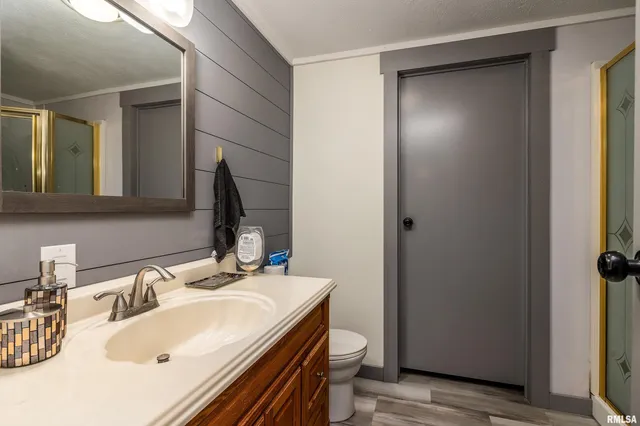 $179,900 | 501 Tower Road, Herrin, IL 62948