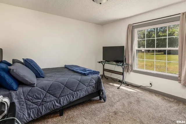 $179,900 | 501 Tower Road, Herrin, IL 62948