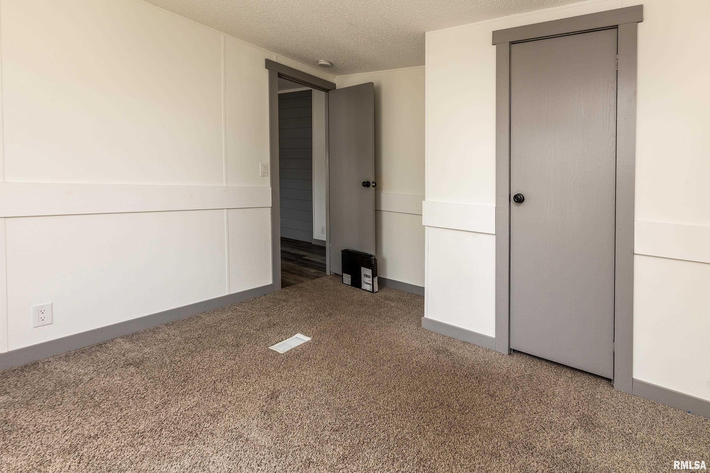 501 Tower Road Herrin, IL 62948 - Photo 18 of 27