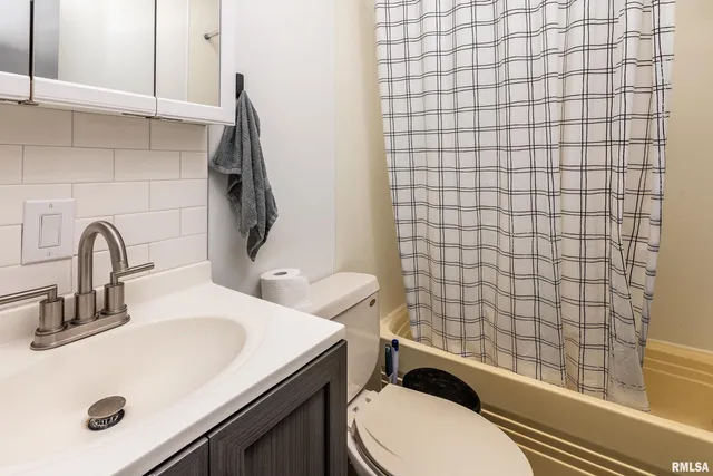 $179,900 | 501 Tower Road, Herrin, IL 62948