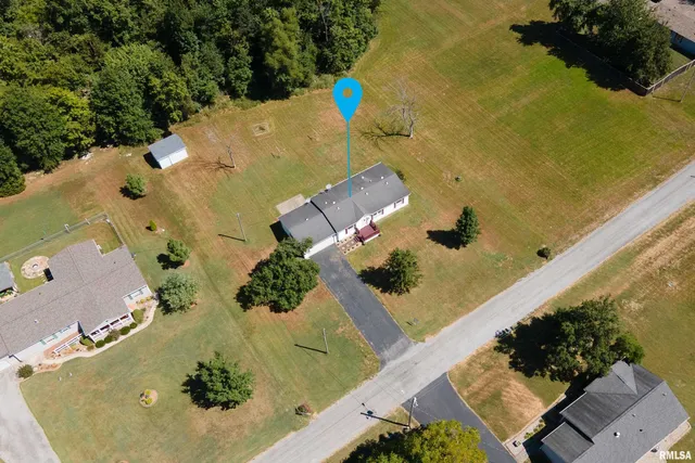 $179,900 | 501 Tower Road, Herrin, IL 62948