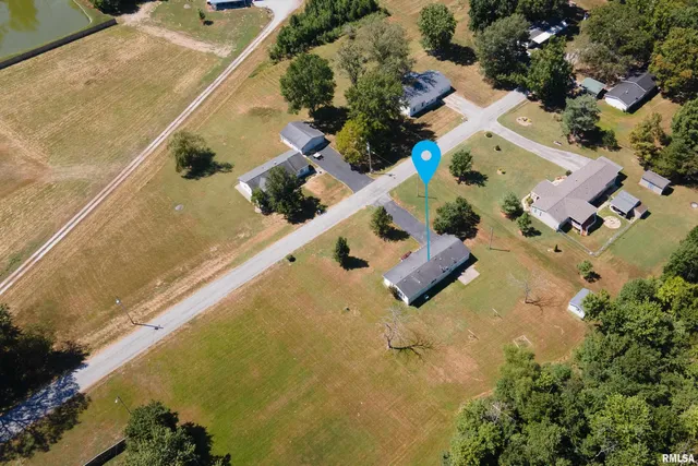 $179,900 | 501 Tower Road, Herrin, IL 62948