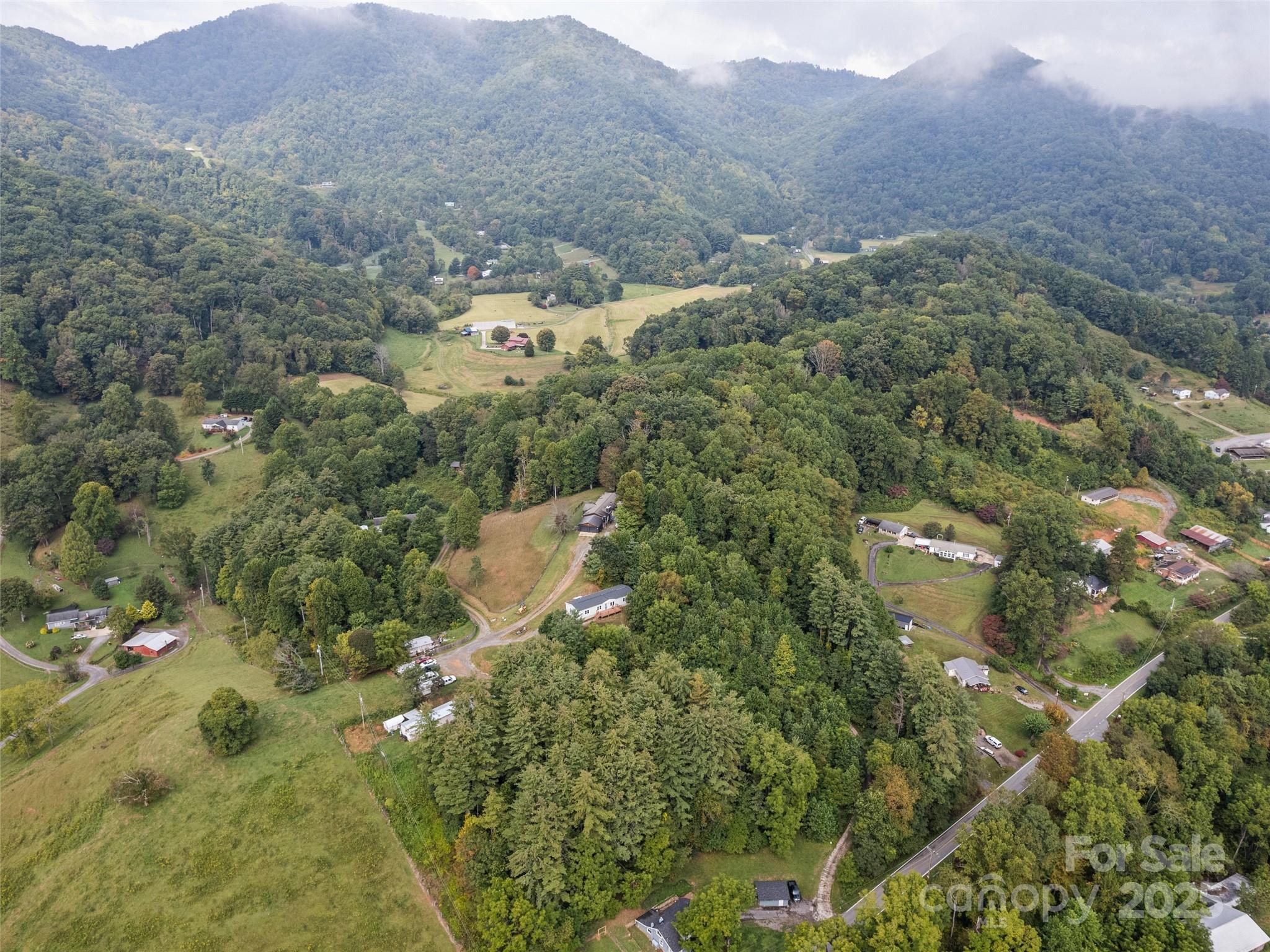 120 Simonds Ridge Canton, NC 28716 - Photo 36 of 36 a view of a city