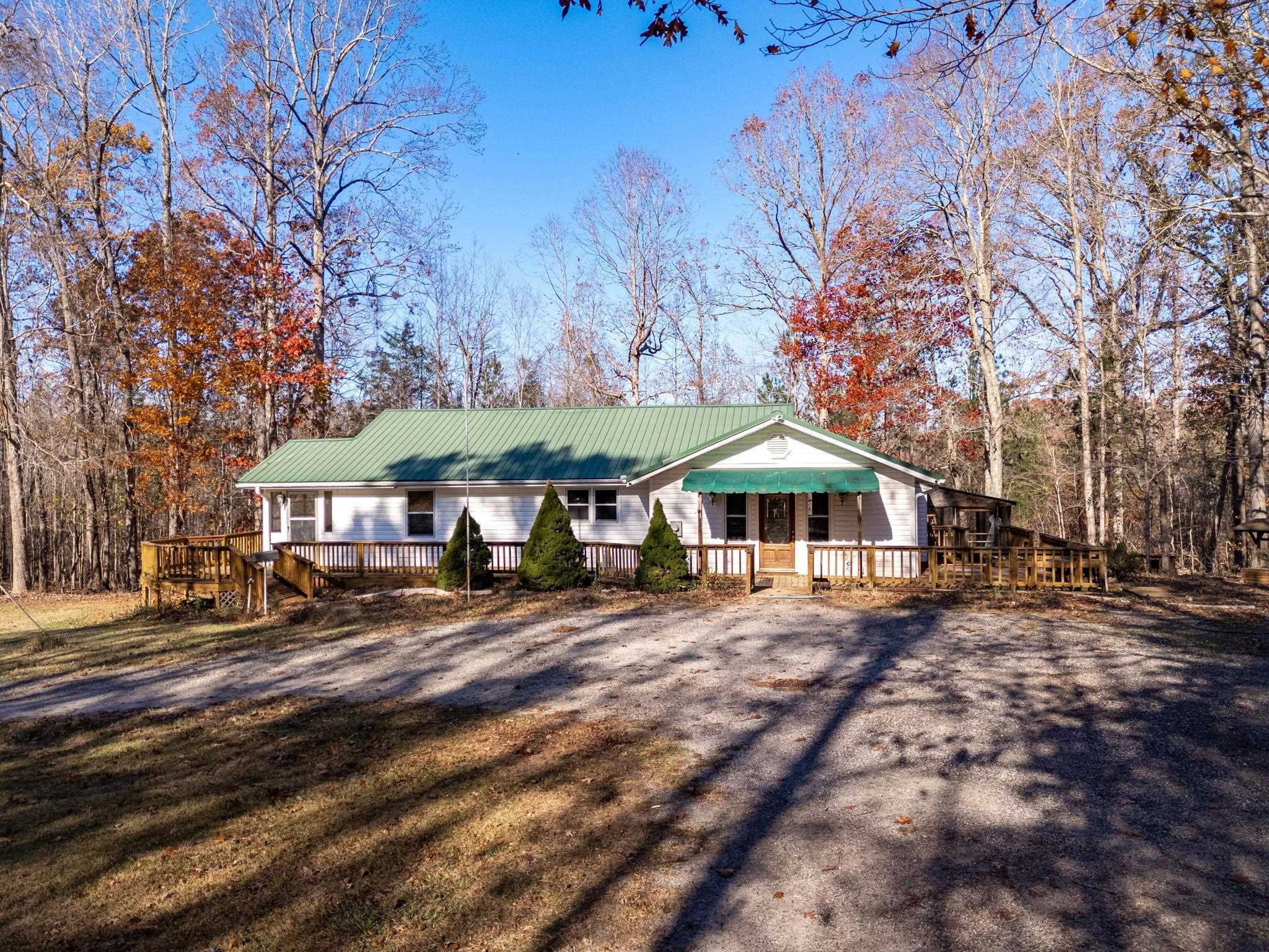 2211 Cross Anchor Road Woodruff, SC 29388 - Photo 2 of 46