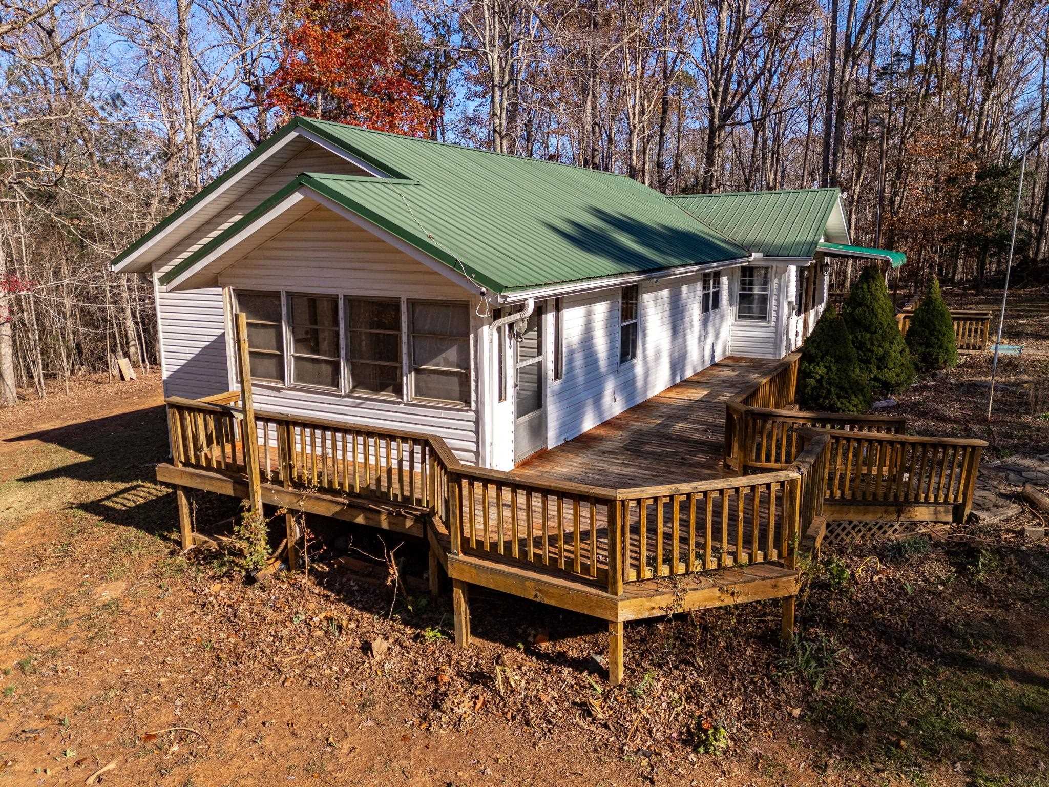 2211 Cross Anchor Road Woodruff, SC 29388 - Photo 4 of 46