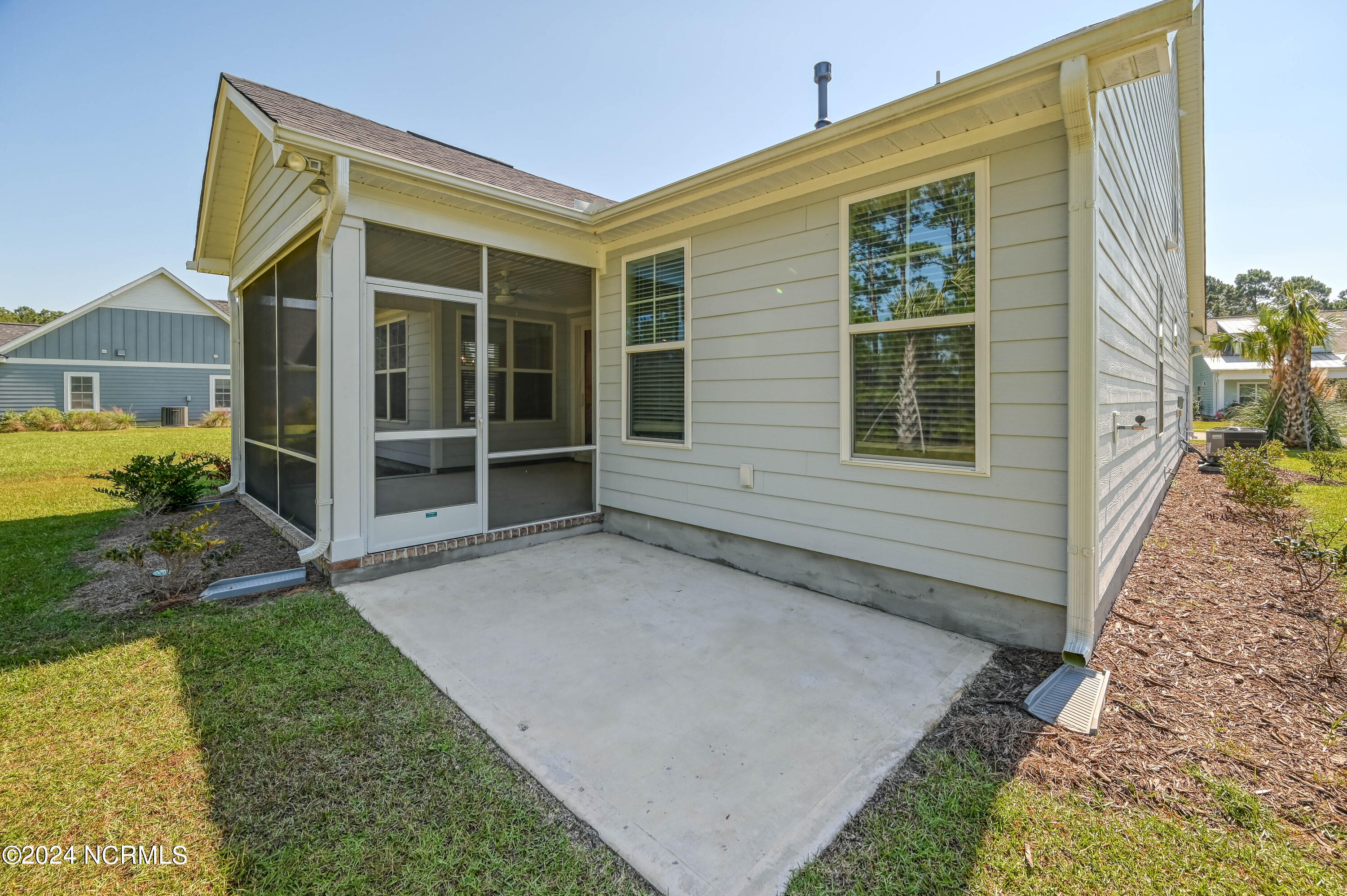 173 Twining Rose Lane Holly Ridge, NC 28445 - Photo 6 of 43 37