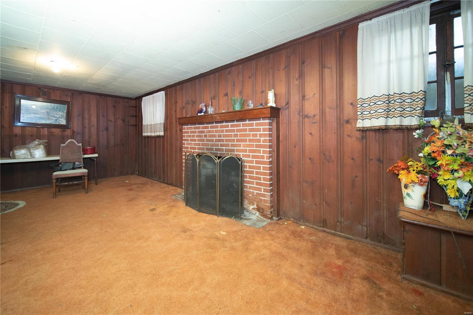 622 South Berry Road St. Louis, MO 63122 - Photo 7 of 17 Gallery Image 7