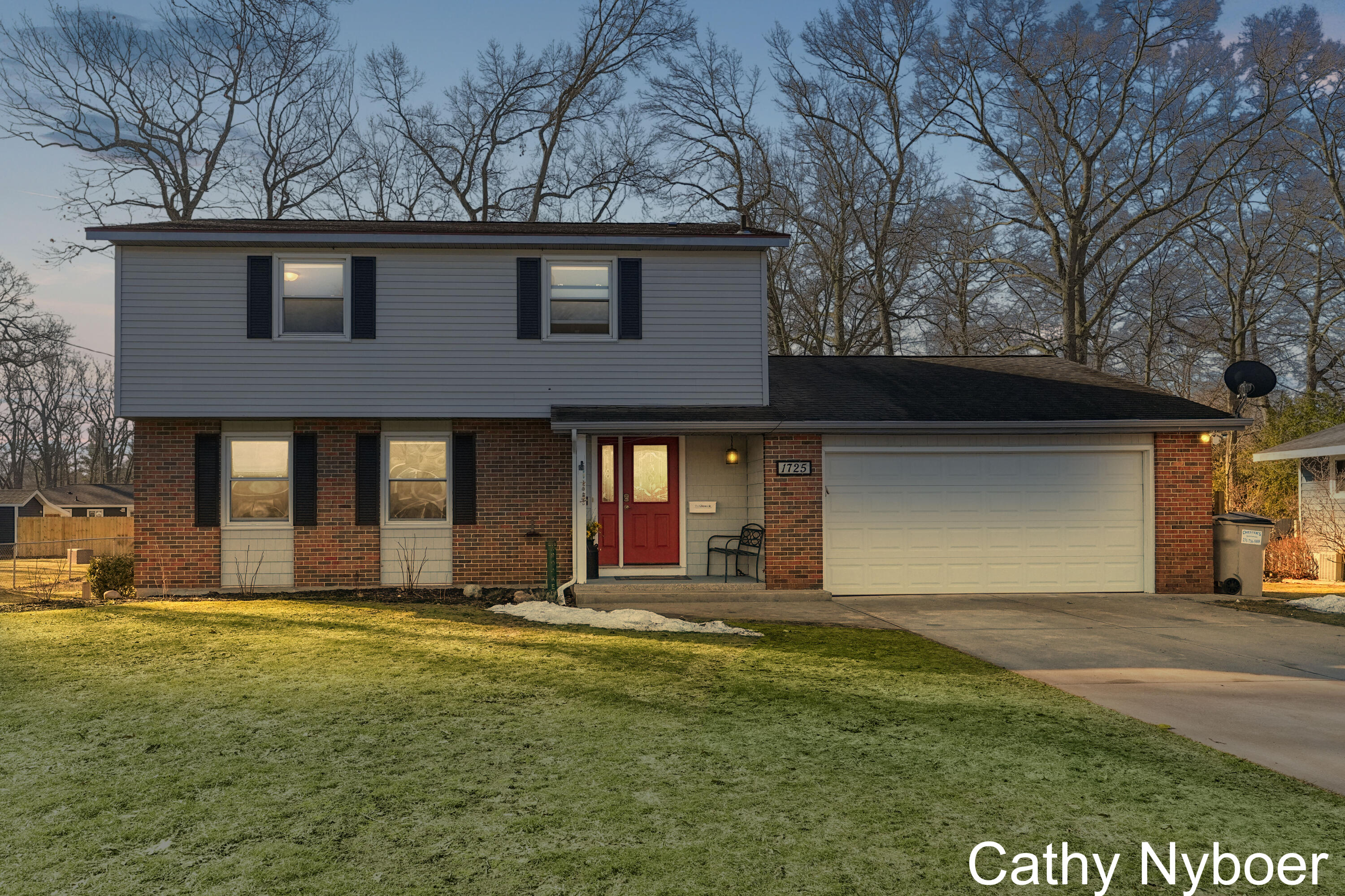 1725 Manistee Road Muskegon, MI 49445 - Photo 1 of 42 DSC08813 dd
