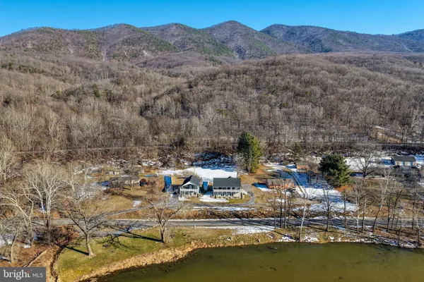 $950,000 | 39 Whistle Lane, Shenandoah, VA 22849