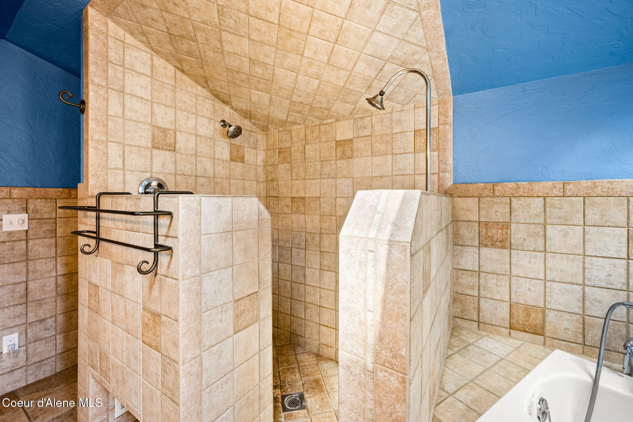 726 North B Street Coeur D'Alene, ID 83814 - Photo 32 of 67 Primary Suite Walk-in shower