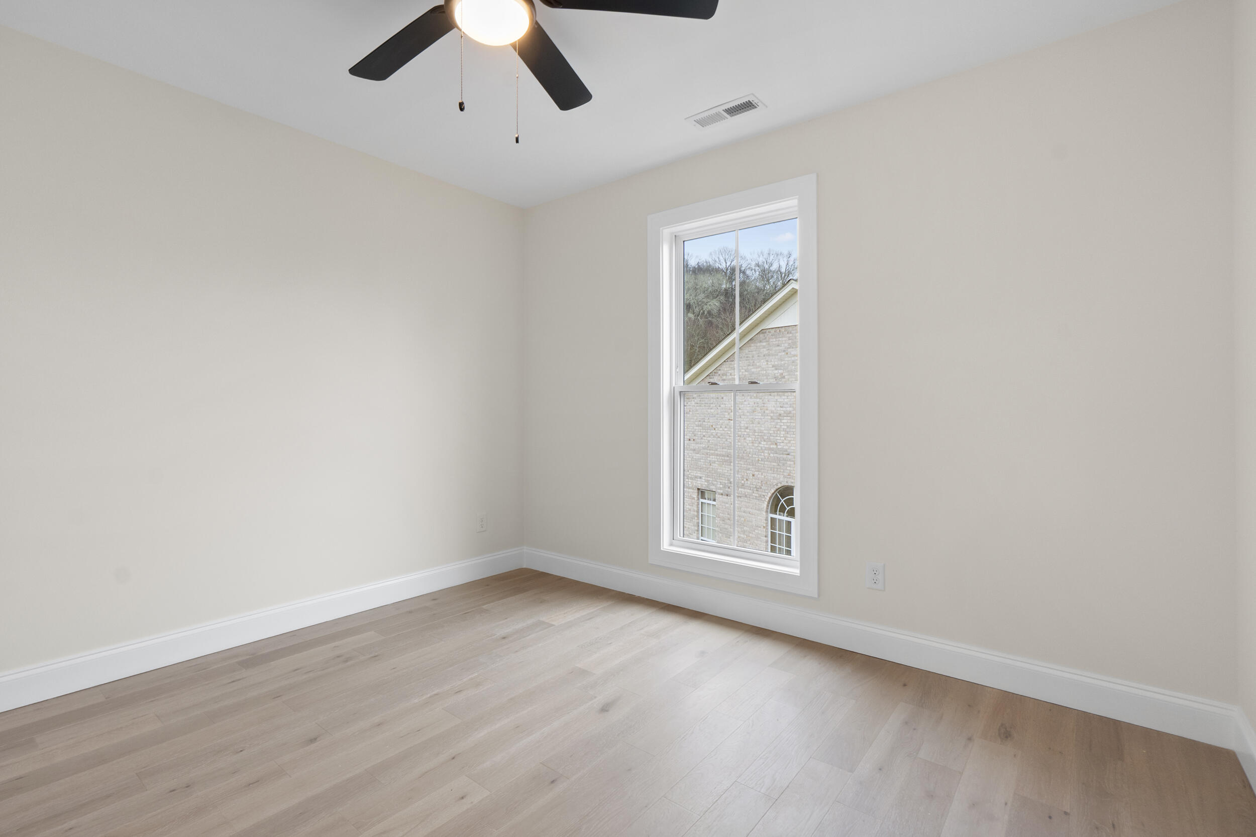 6028 Ridgeview Circle Hixson, TN 37343 - Photo 14 of 27 dsc08448