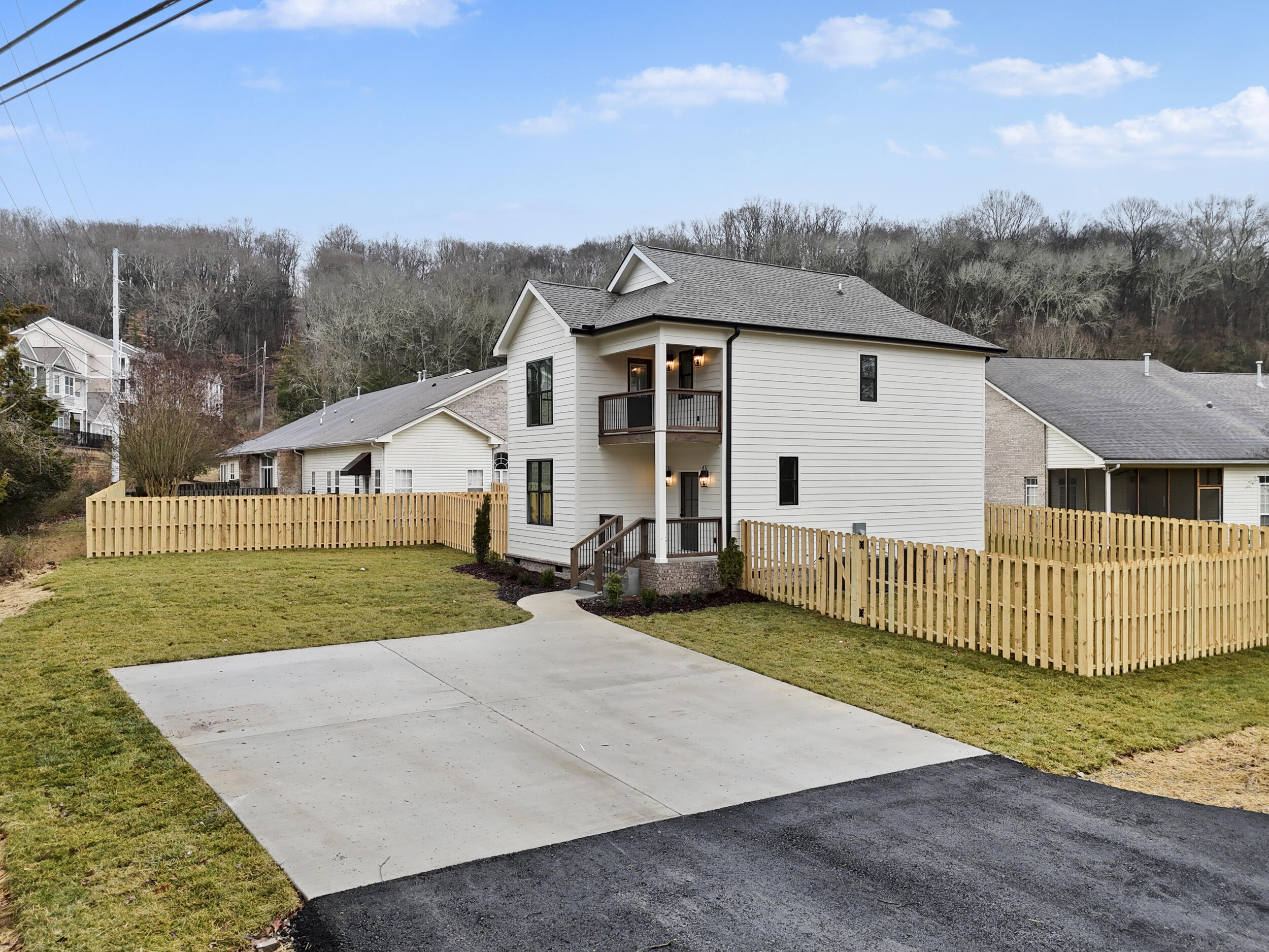 6028 Ridgeview Circle Hixson, TN 37343 - Photo 26 of 27 dji_20260205032127_0667_d